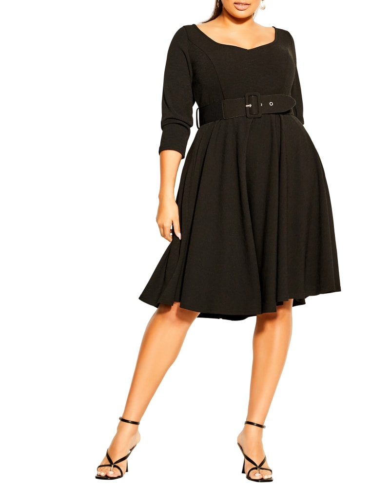 Front of a model wearing a size XL Super Sweet Dress in Black by City Chic. | dia_product_style_image_id:320474